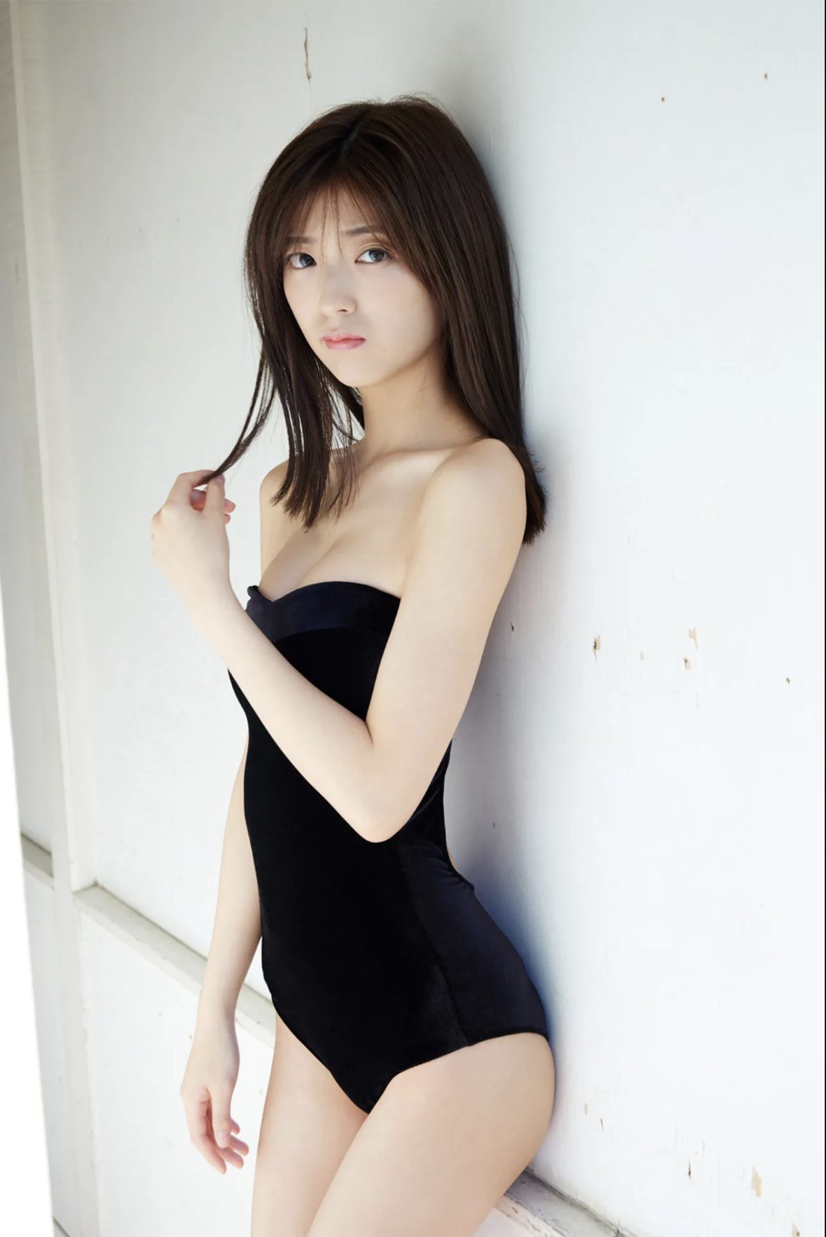 FRIDAY Digital Photobook 2021 03 10 Mio Kudo 工藤美桜 Adult SEXY that fascinates for the first time はじめて魅せる大人ＳＥＸＹ 009 3238064004.jpg