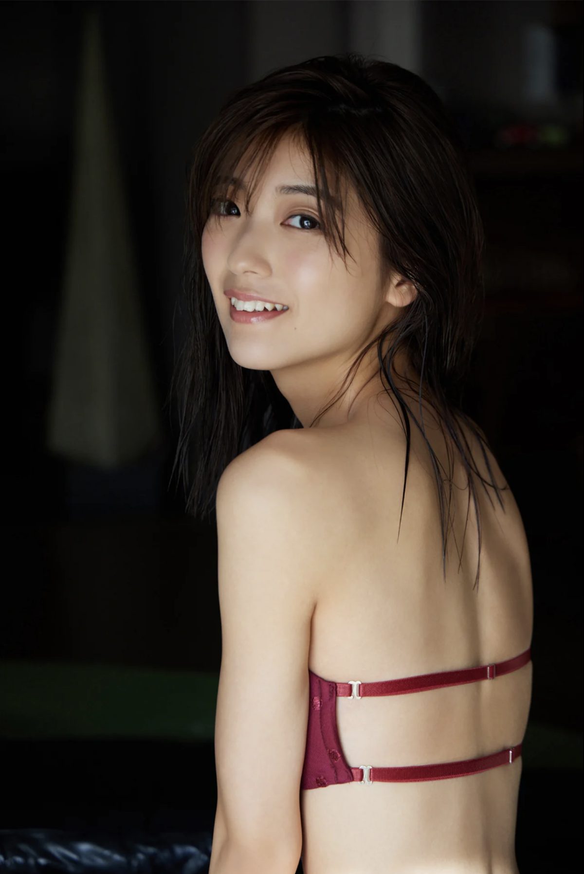 FRIDAY Digital Photobook 2021 03 10 Mio Kudo 工藤美桜 Adult SEXY that fascinates for the first time はじめて魅せる大人ＳＥＸＹ 083 8779846415.jpg