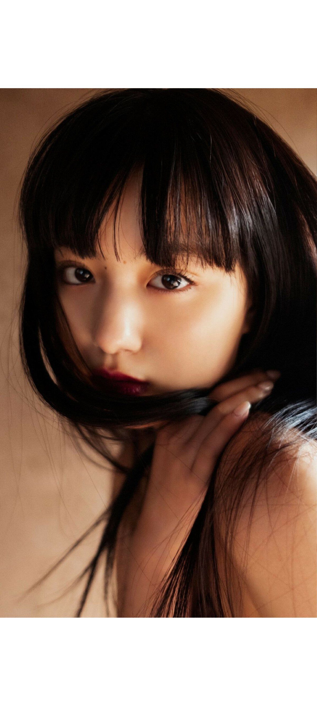 Weekly Photobook 2020 12 07 Noa Tsurushima 鶴嶋乃愛 A natural actress 生まれながらにして女優 0054 8147596921.jpg