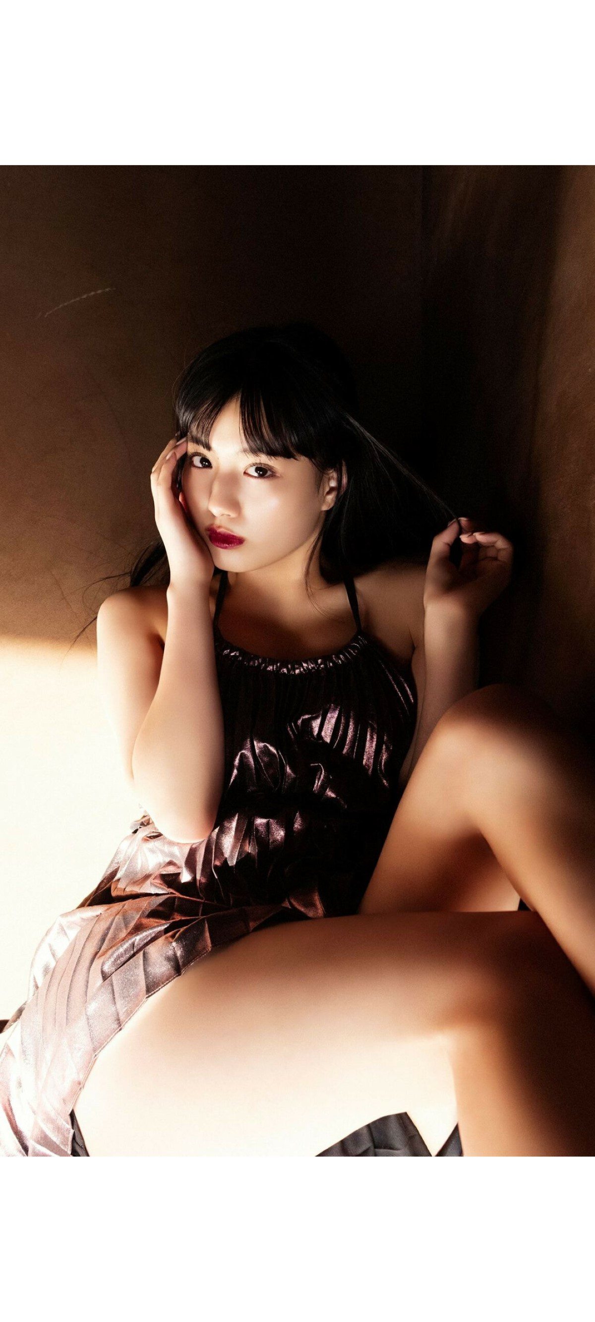 Weekly Photobook 2020 12 07 Noa Tsurushima 鶴嶋乃愛 A natural actress 生まれながらにして女優 0055 9535030331.jpg
