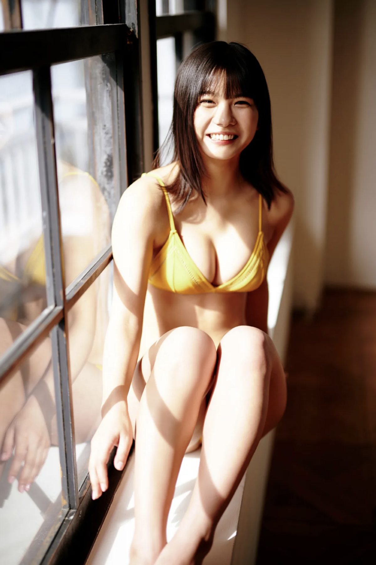 FRIDAY Digital Photobook Nanami Asahi 朝日ななみ 22 year old innocent bikini 22 歳の純真ビキニ 2021 06 04 0032 4356140729.jpg