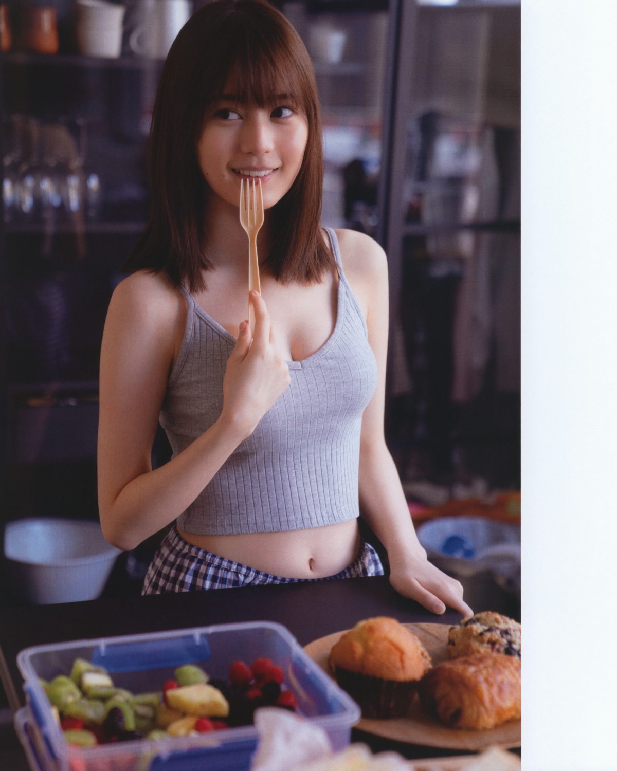 Photobook Ikuta Erika 2nd Photobook Intermission Nogizaka46 Bonus Postcard 生田絵梨花写真集 インターミッション 0090 1213359495.jpg