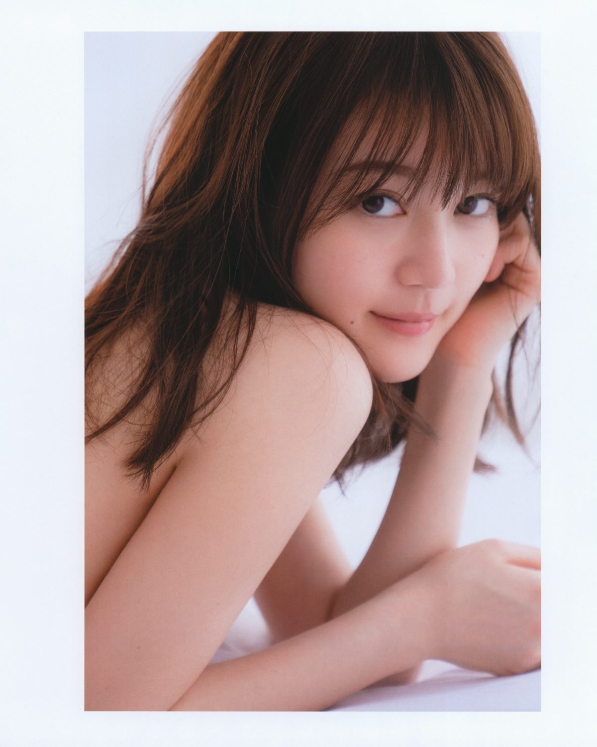 Photobook Ikuta Erika 2nd Photobook Intermission Nogizaka46 Bonus Postcard 生田絵梨花写真集 インターミッション 0097 0326702314.jpg