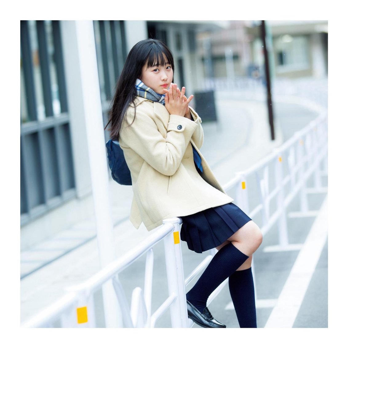 Photobook Miyu Honda 本田望結 JUNIOR HIGH SCHOOL DAYS 2020 04 30 0004 3034970408.jpg