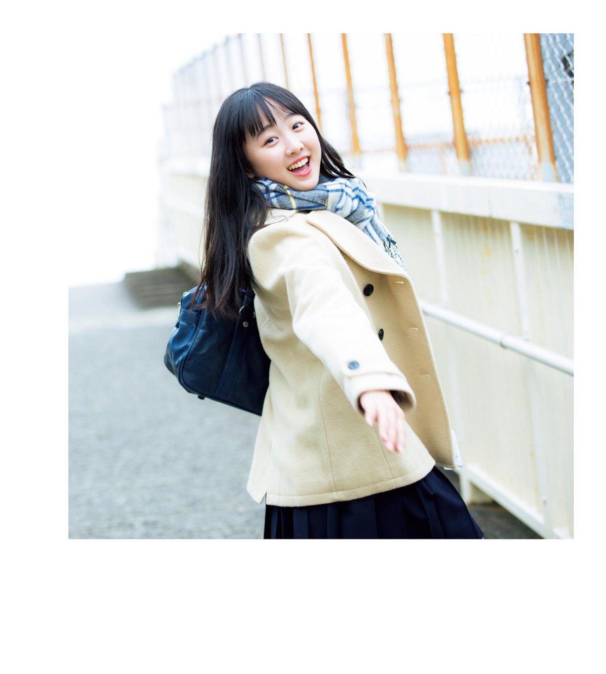 Photobook Miyu Honda 本田望結 JUNIOR HIGH SCHOOL DAYS 2020 04 30 0007 6191626332.jpg