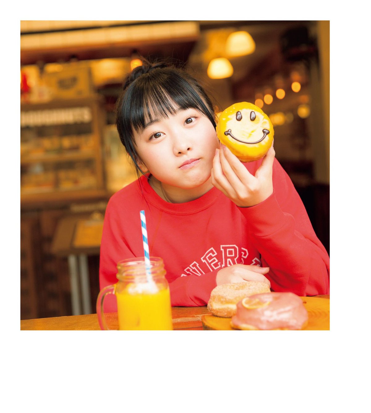 Photobook Miyu Honda 本田望結 JUNIOR HIGH SCHOOL DAYS 2020 04 30 0008 9529211494.jpg