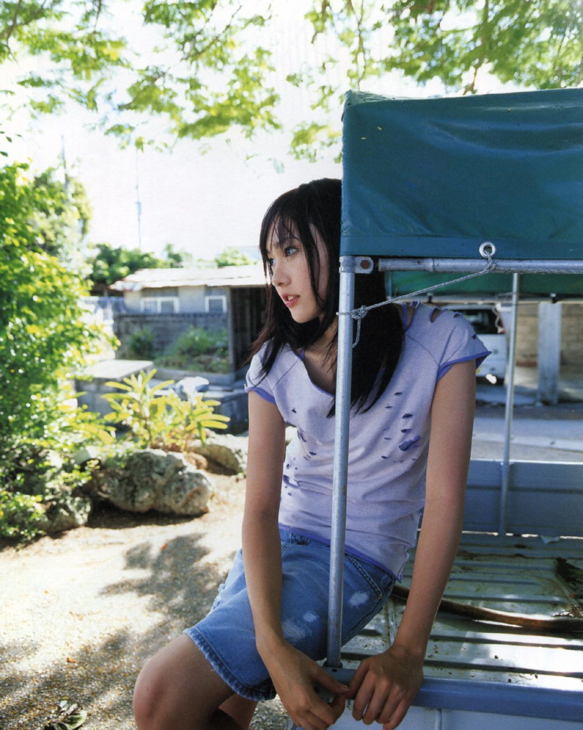 Photobook Yui Aragaki 新垣結衣 Chura Chura ちゅら ちゅら 2006 03 03 0052 3706157842.jpg