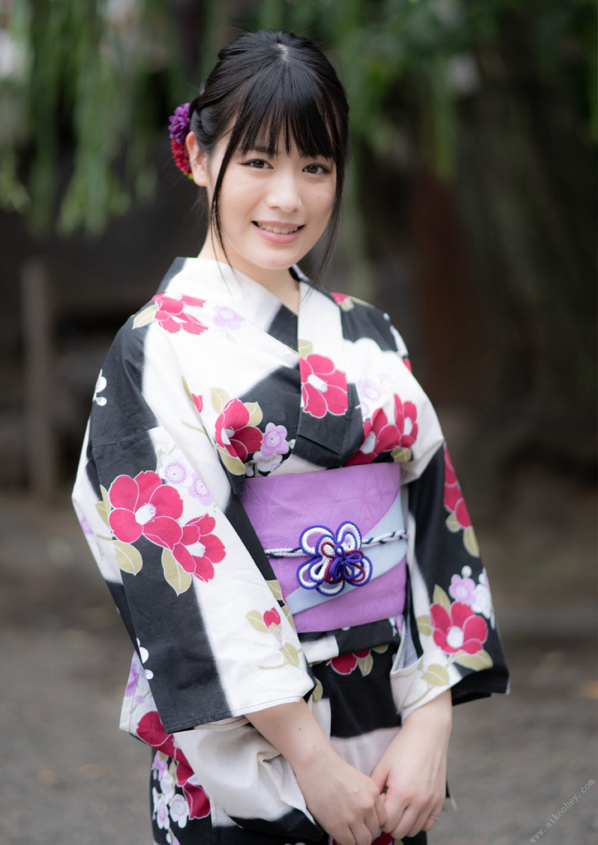 Photobook 2021 03 20 Yukina Shida 志田雪奈 Lovey Dovey Kimono Date 0006 4684763186.jpg