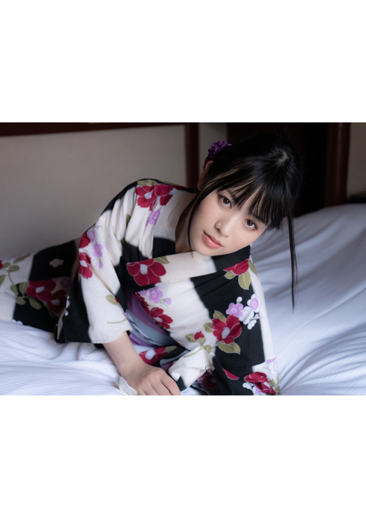 Photobook 2021 03 20 Yukina Shida 志田雪奈 Lovey Dovey Kimono Date 0019 3133984361.jpg