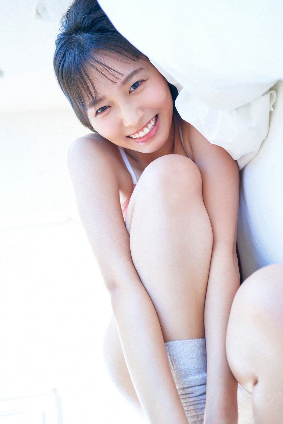 Young Magazine Photobook 2022 09 16 Nene Shida 志田音々 Next Oshi Girl 1 4 Next Part 1 0029 6222366233.jpg