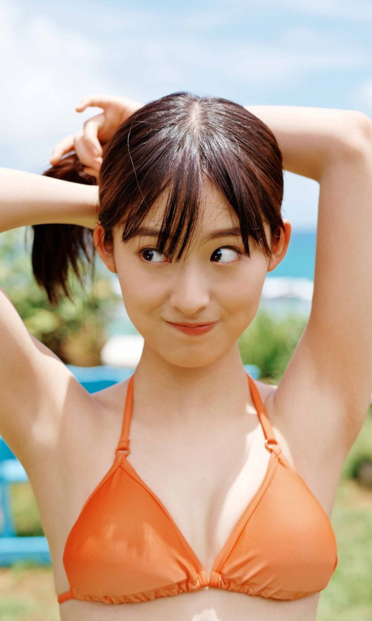 Photobook Ayaka Imoto 井本彩花 The Heroine Is Dignified And Beautiful 17 Years Old 0019 6455507390.jpg