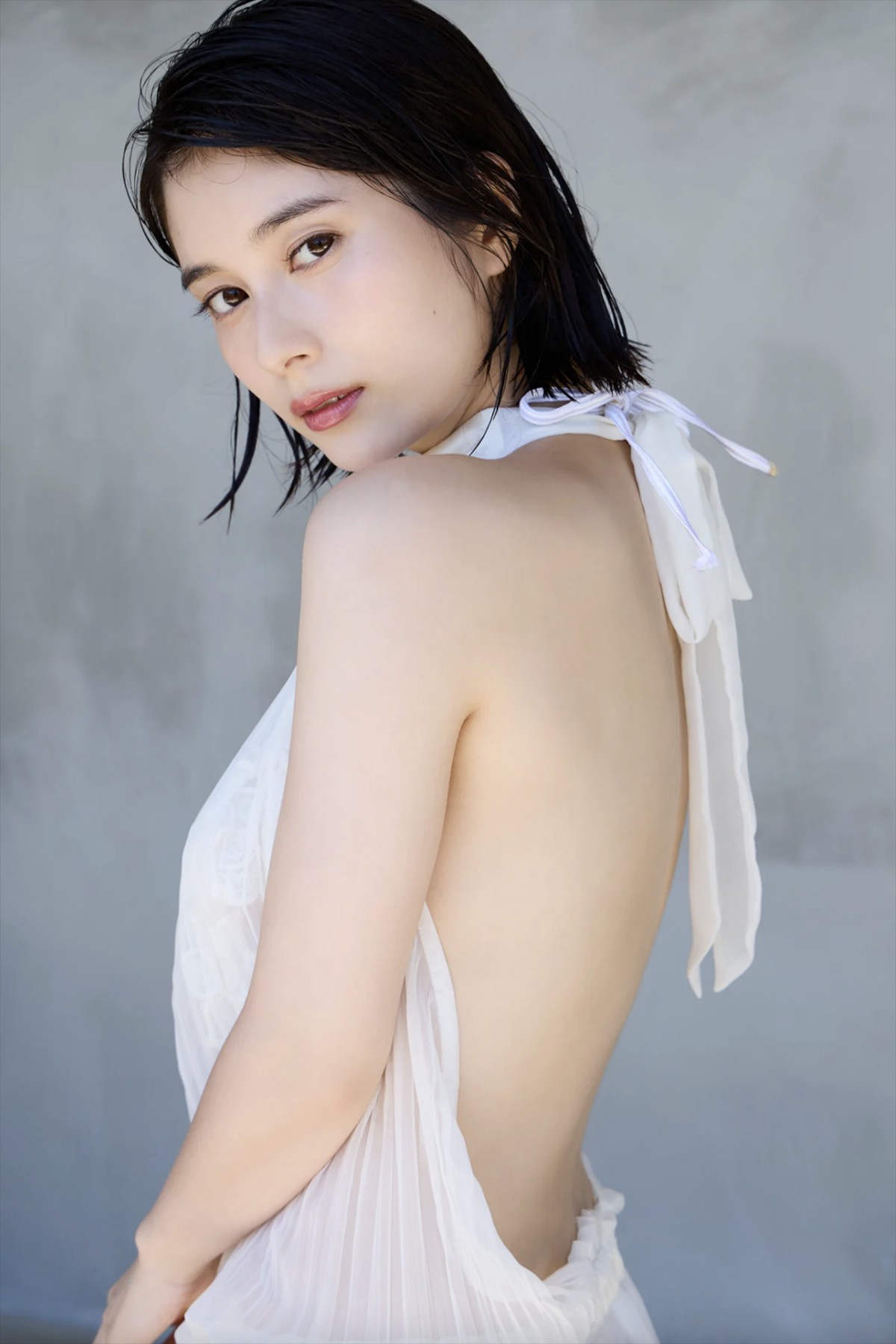 FRIDAY 2023-01-01 Sakurako Okubo 大久保桜子 – Year Of The Rabbit Girl 23 Cuts