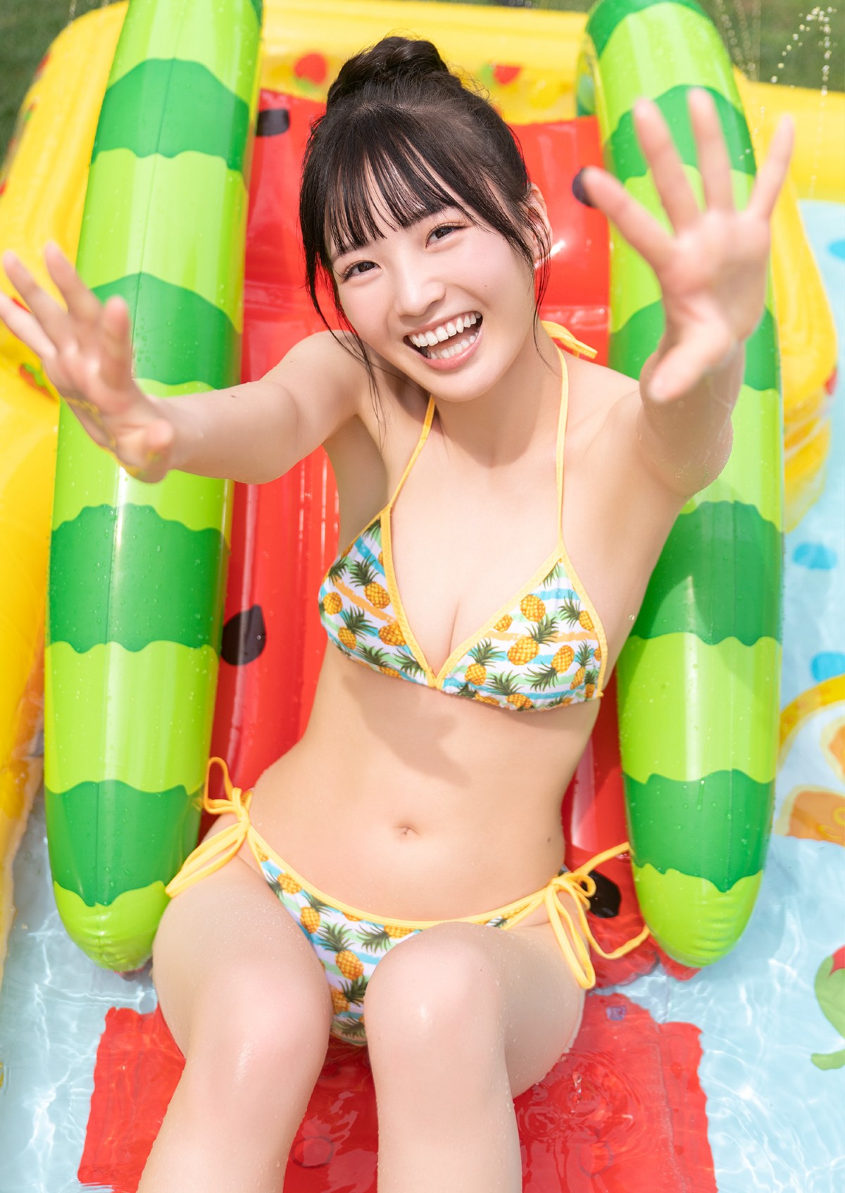 Photobook Yura Yura 由良ゆら Azatoi Summer Girl 0009 6316467037.jpg