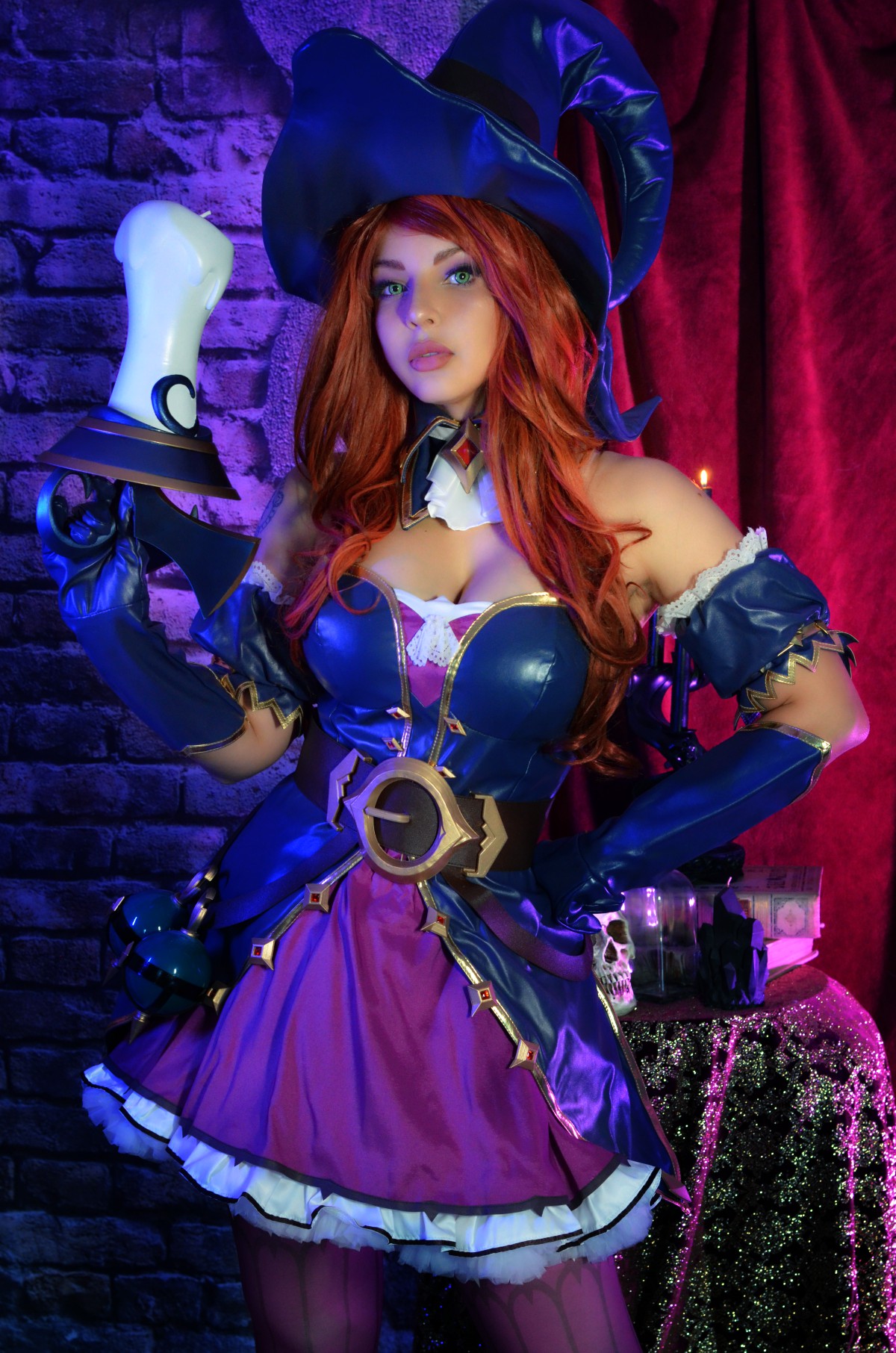 Shermie Bewitching Miss Fortune 0006 1319000117.jpg