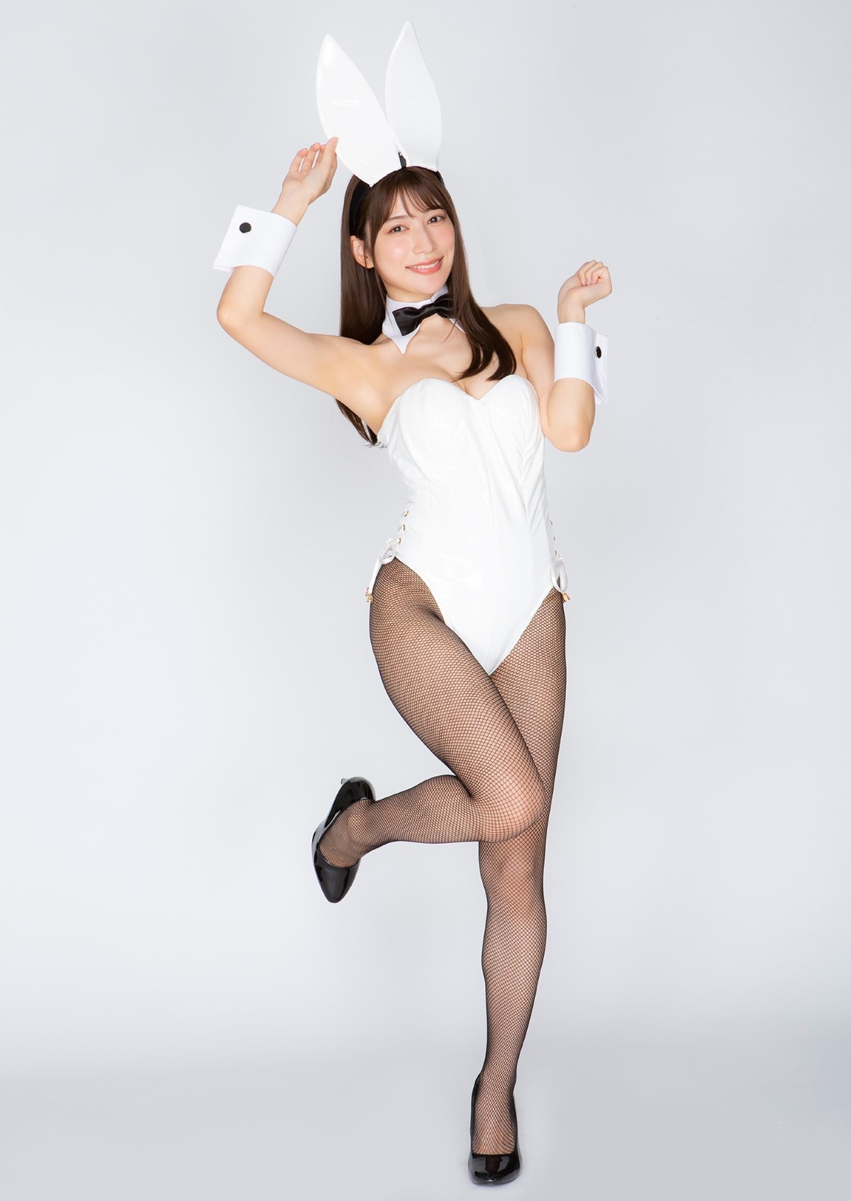 YJ Photobook 2023 01 04 Miyu Murashima And 5 Others Cute And Bunny Hanel Girls 2023 0001 9262620778.jpg