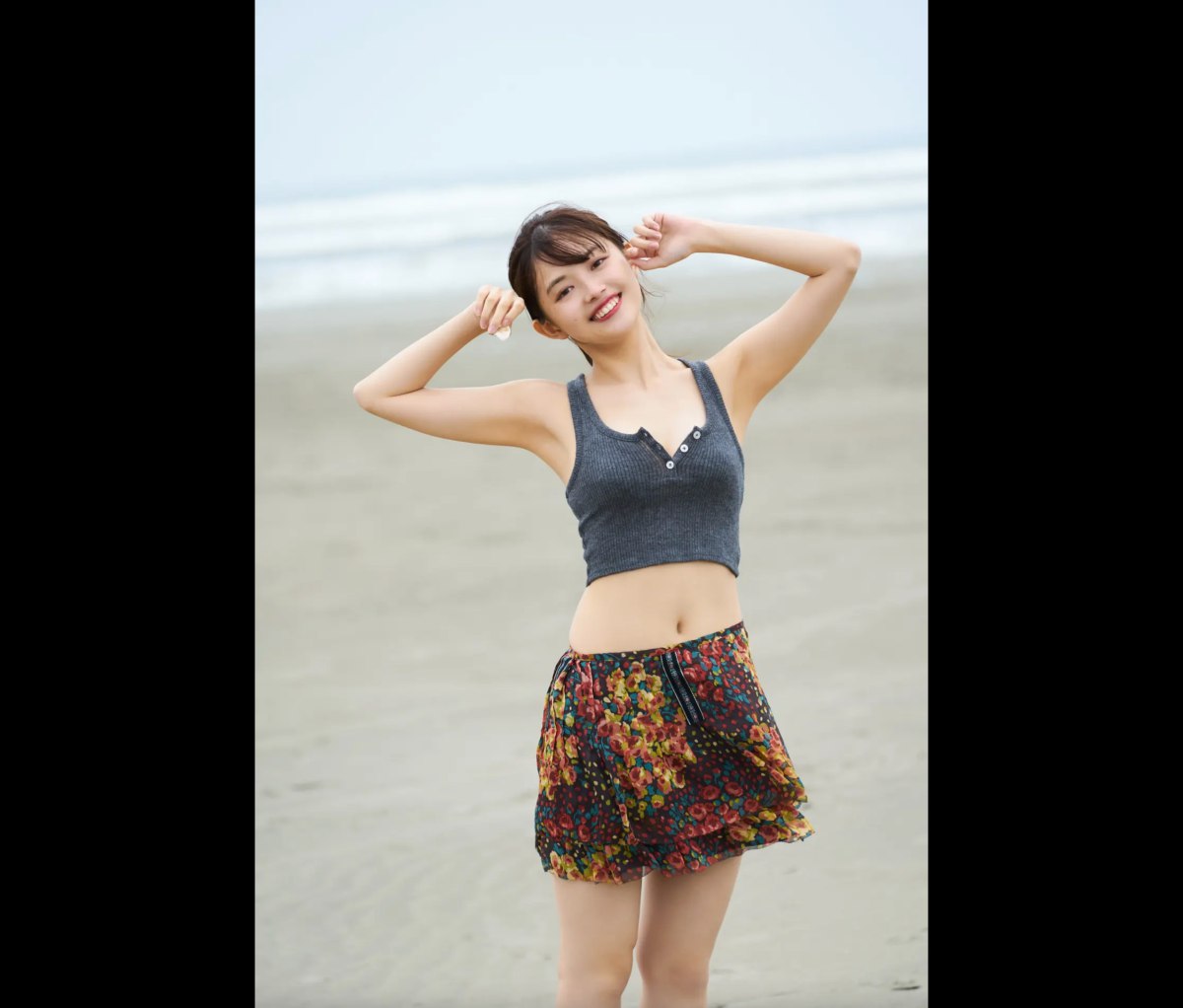 FRIDAY Digital Photo Hinami Mori 森 日菜美 Seaside Girl Complete Edition 0030 3839182964.jpg