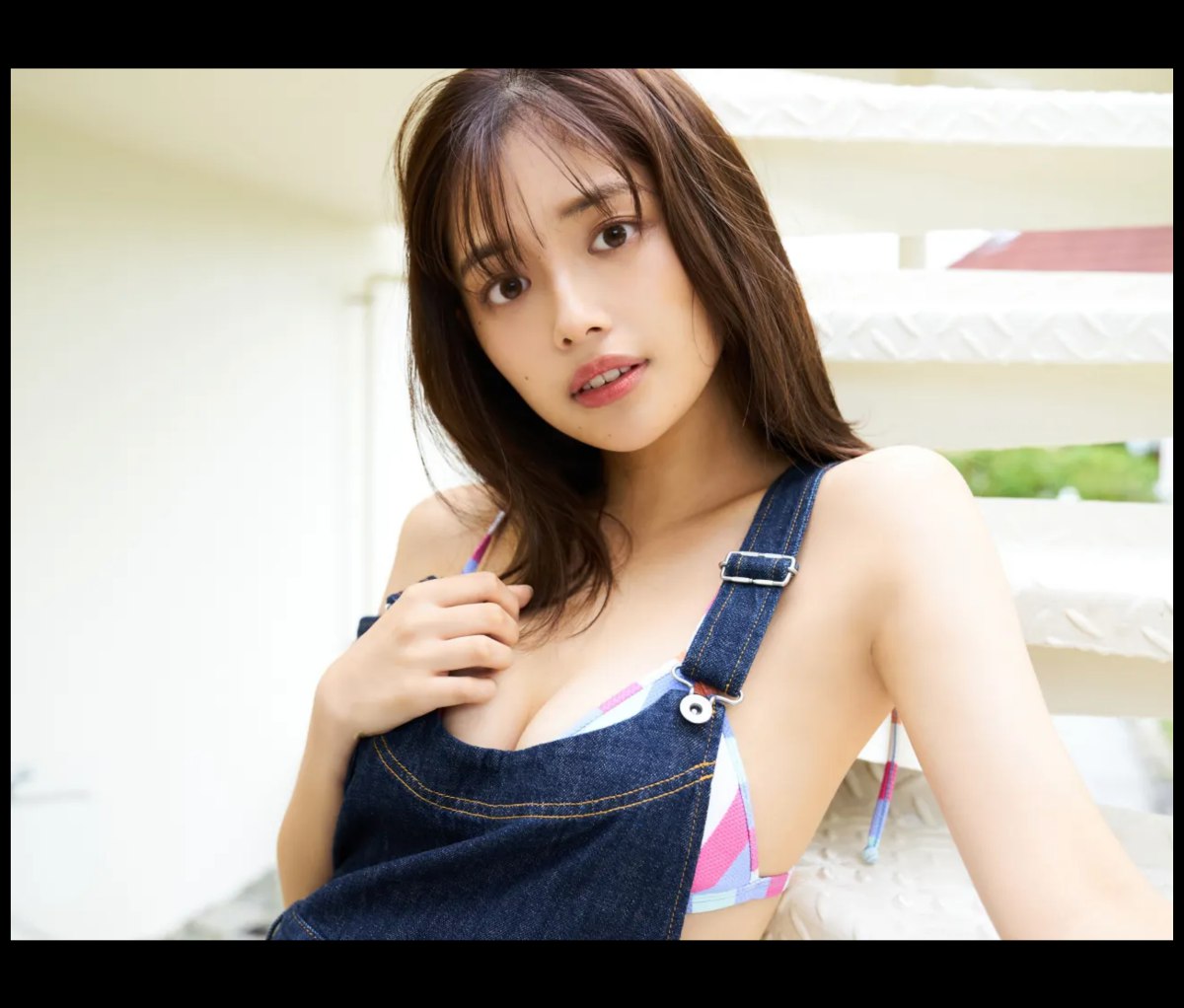 FRIDAY Digital Photo Hinami Mori 森 日菜美 Seaside Girl Complete Edition 0057 4287626566.jpg