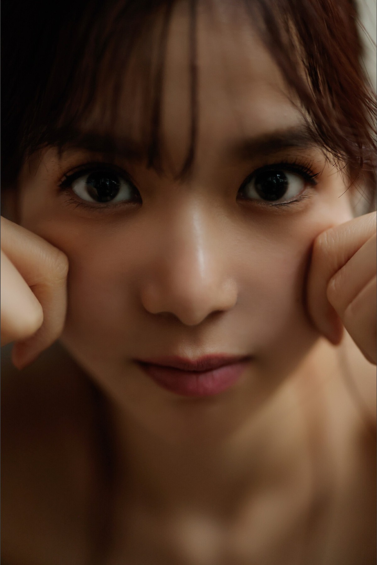 https://goddess247.com/wp-content/uploads/2023/03/FRIDAYデジタル写真集-Digital-Photobook-2023-01-19-Riko-Matsudaira-松平璃子-Glossy-And-Sexy-Vol-2-0052-7561345411.jpg