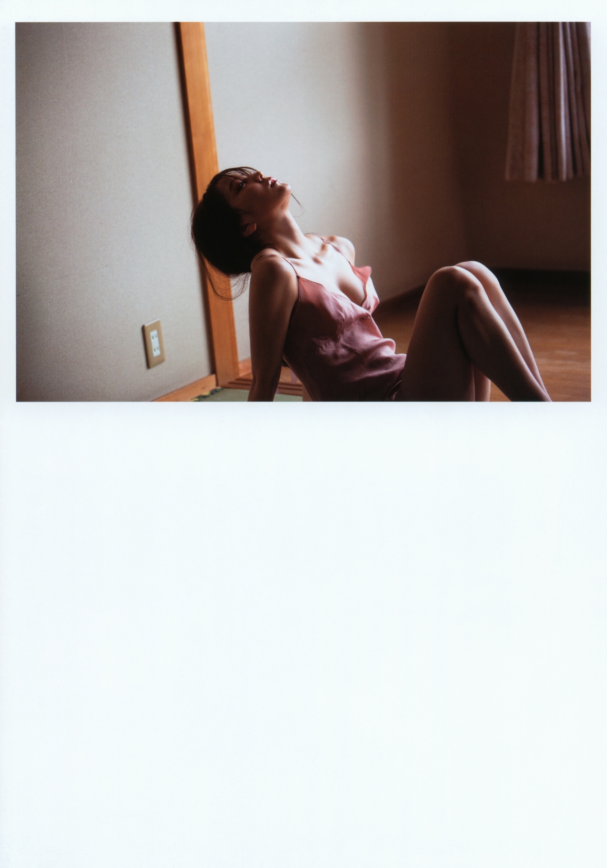 Photobook Miru Shiroma 白間美瑠 NMB48 Graduation Commemorative Photobook REBORN 0064 7826863422.jpg