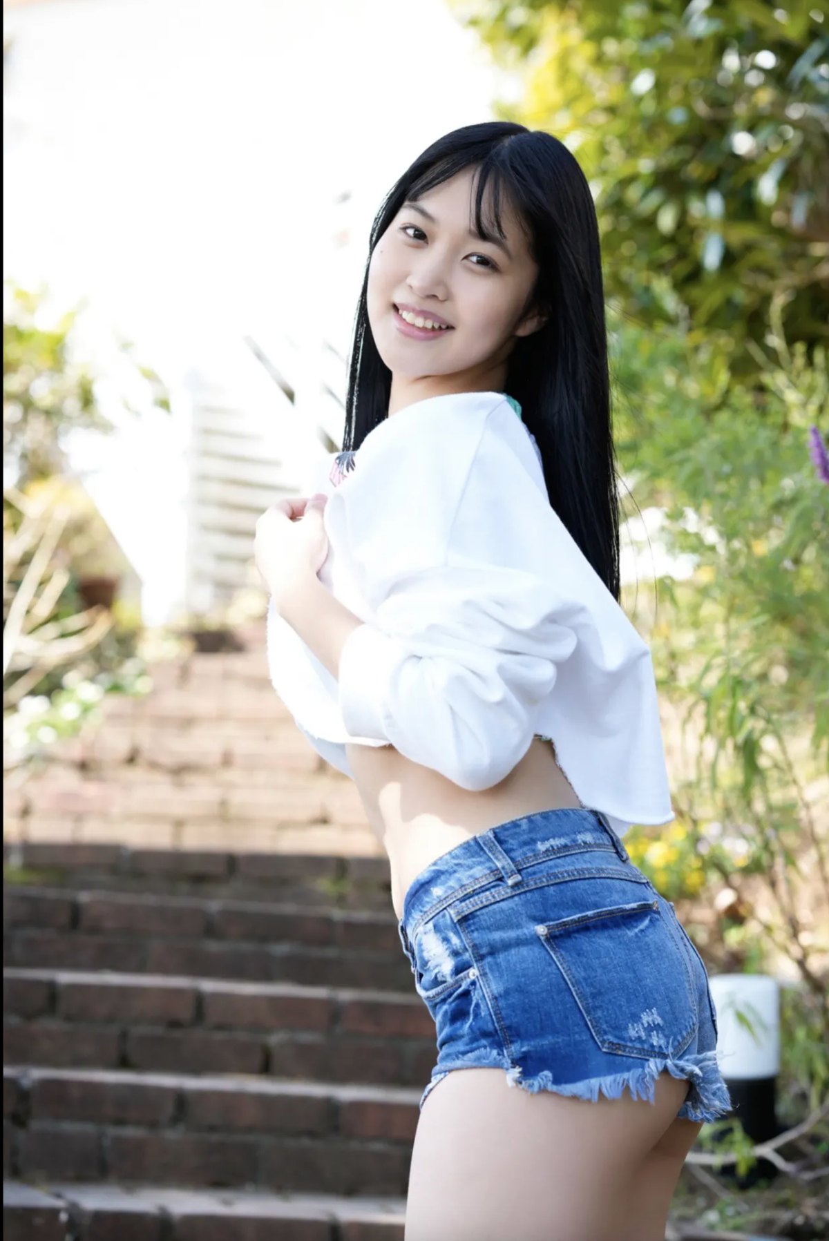 FRIDAYデジタル写真集 Miyuka Minami 南みゆか Bikini Cinderella Full Version 0013 0998382343.jpg