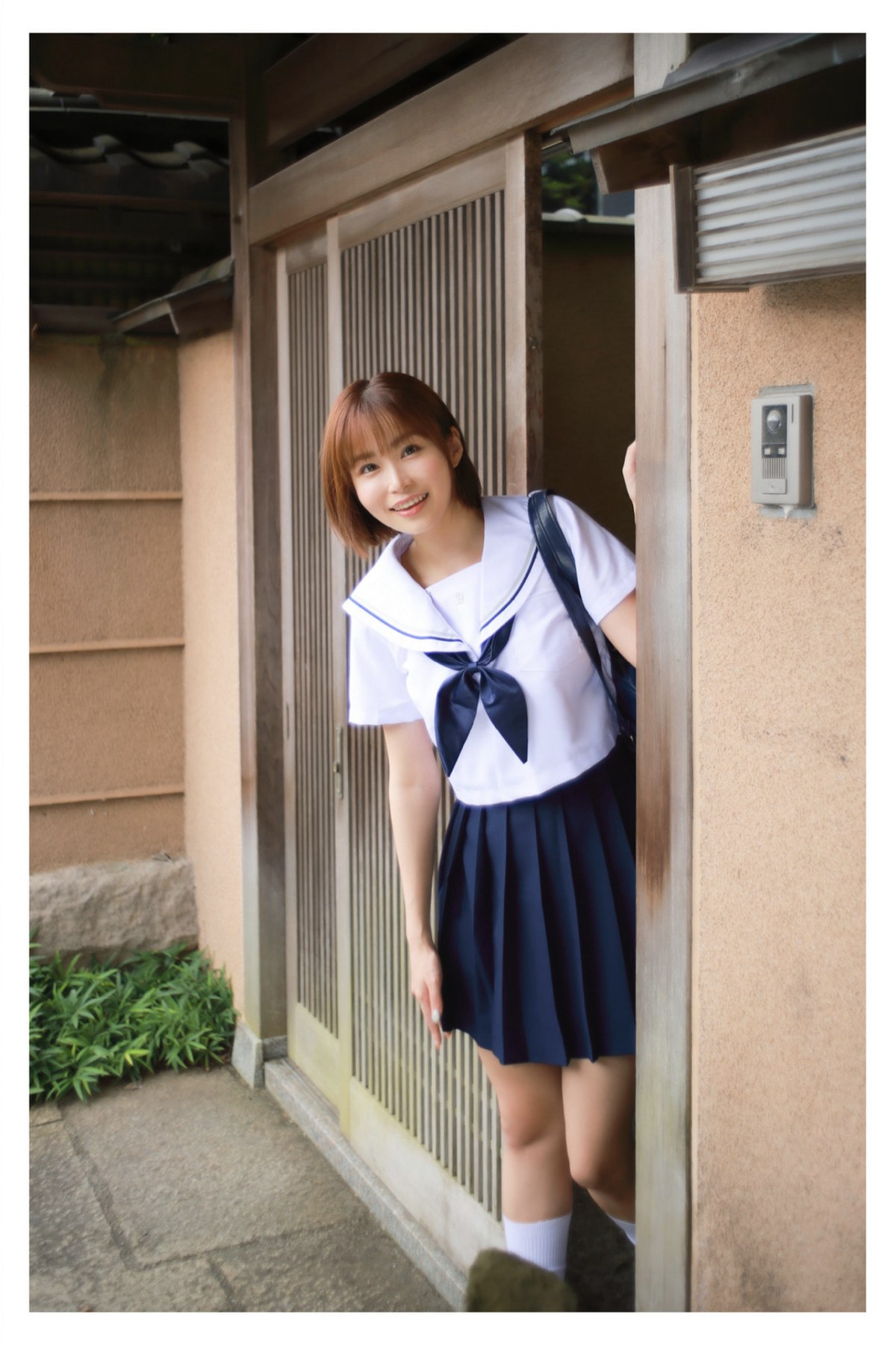 Photobook Kawai Asuna 河合あすな Official Gravure Photo Book The Beginning Season 0023 5422337177.jpg