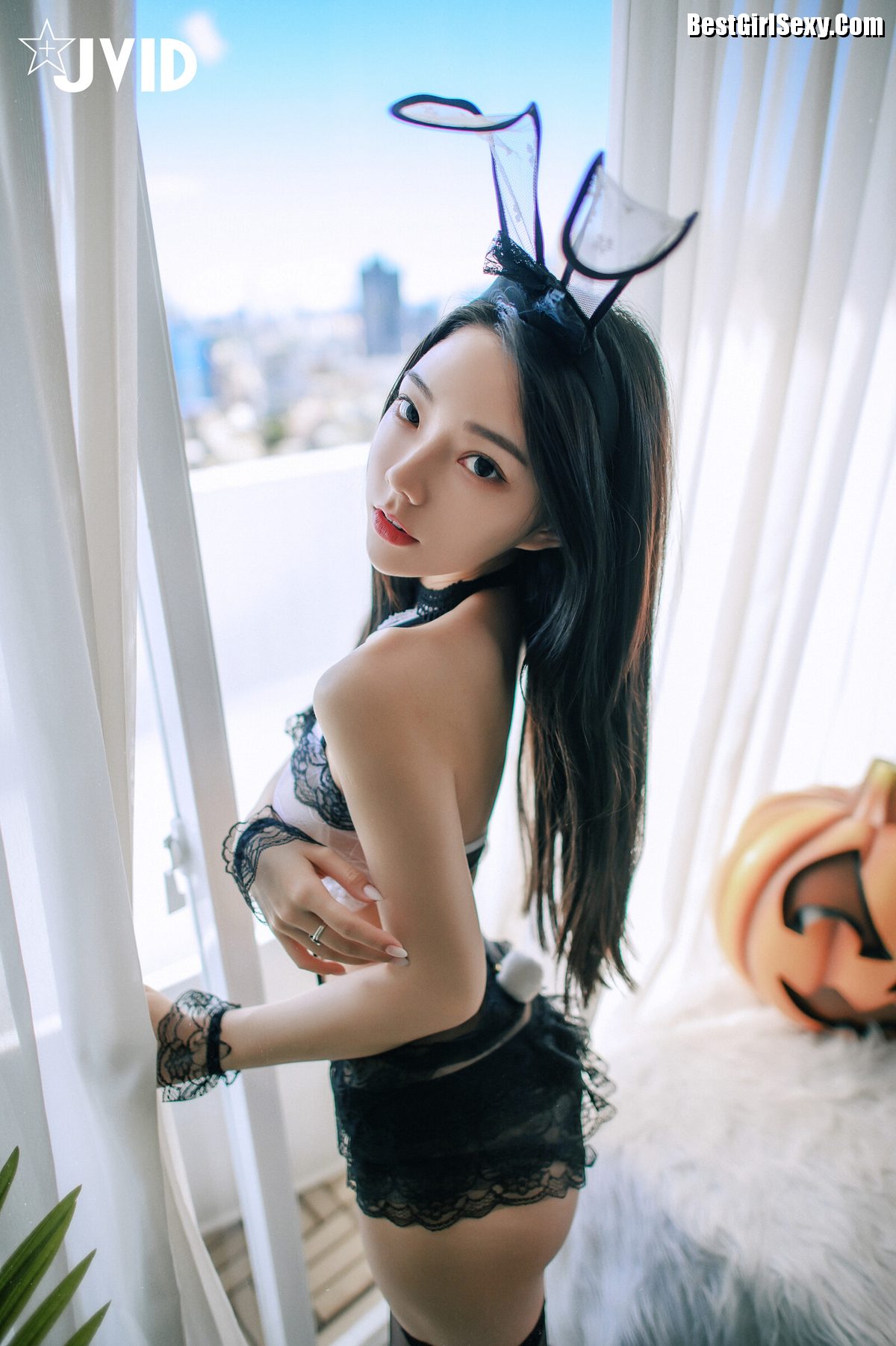 JVID Jiu Jiu 啾啾 School Girl Turns Into Devil Bunny A 0003 1177064978.jpg