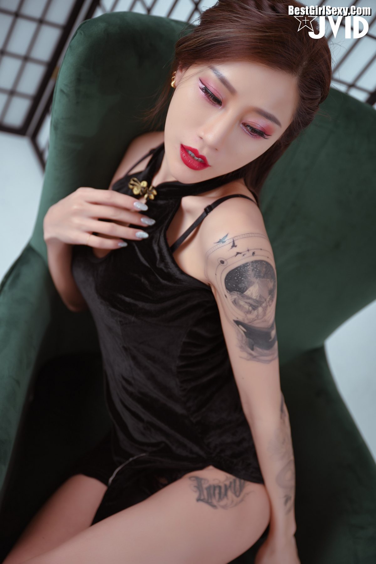 JVID Lara Elegant Women In The Republic Of China A 0035 2447227952.jpg