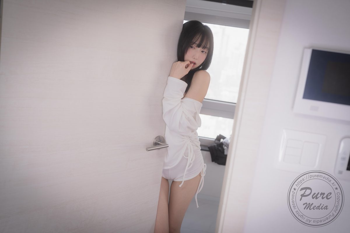 PureMedia Vol 279 Hina 히나 Secret Tutoring With Slut Girl Part1 0054 4175198074.jpg